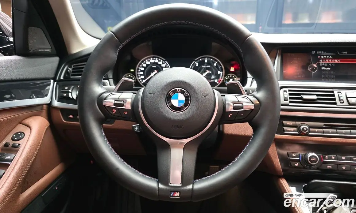 BMW 5 серия 2016 3.0 автомат (гидро), фото 13