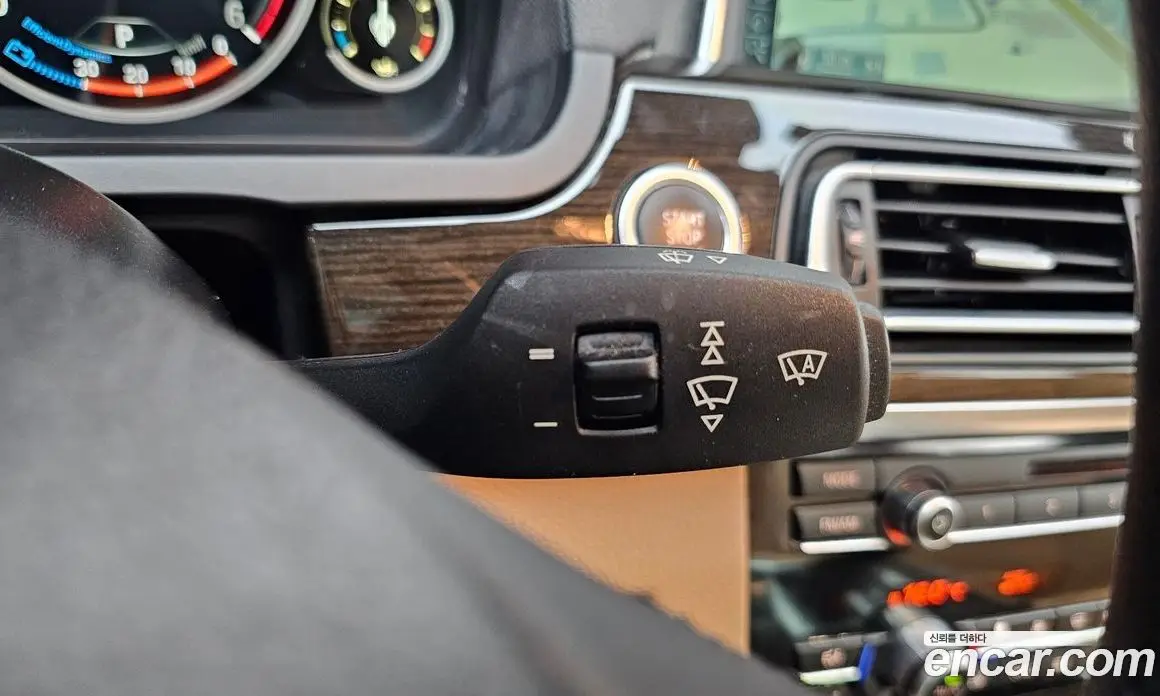 BMW 7 серия 2014 3.0 автомат (гидро), фото 16