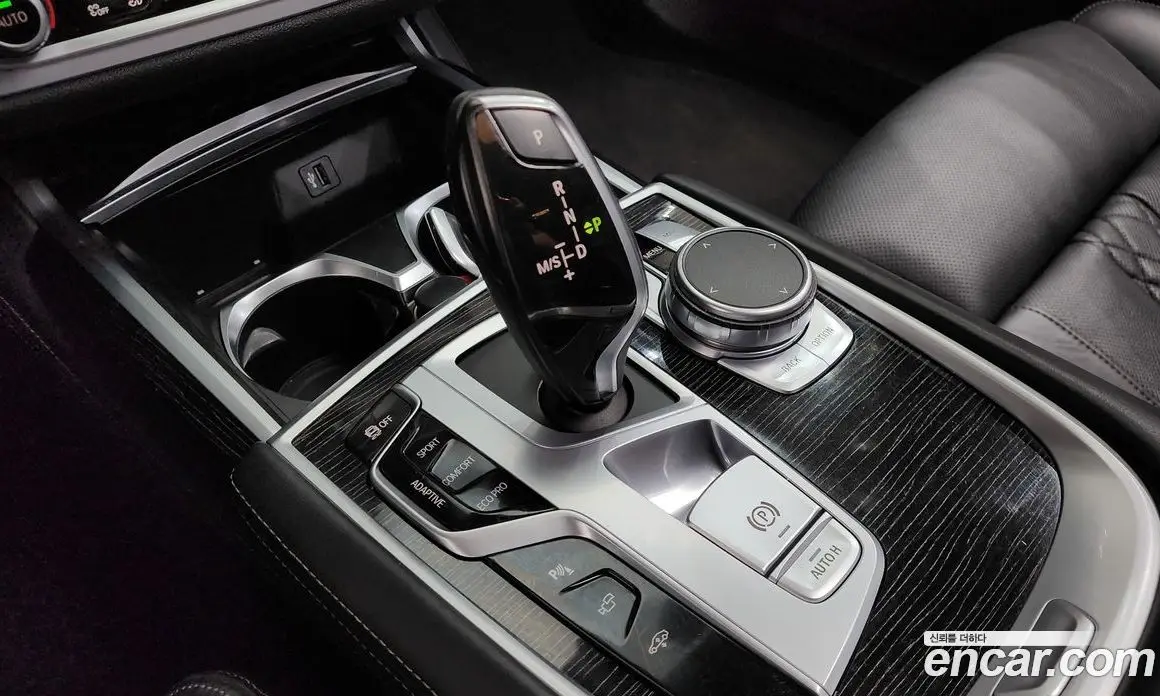 BMW 7 серия 2018 3.0 автомат (гидро), фото 12