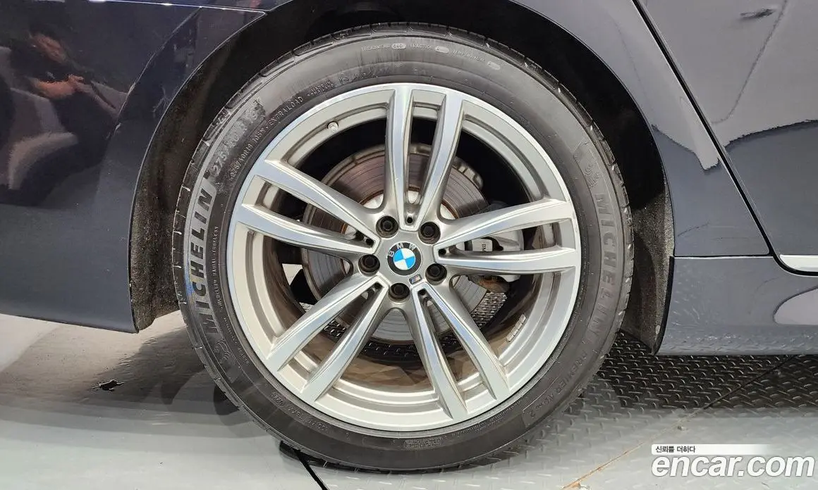 BMW 7 серия 2018 3.0 автомат (гидро), фото 5