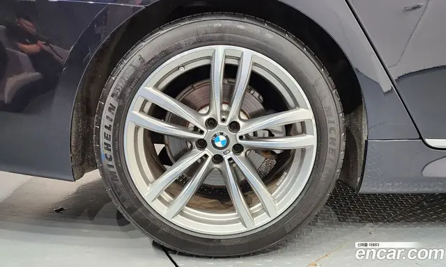 BMW 7 серия 2018 3.0 автомат (гидро), миниатюра 5