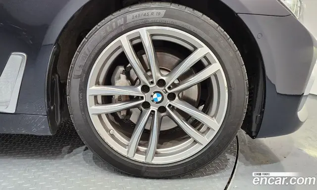 BMW 7 серия 2018 3.0 автомат (гидро), миниатюра 7