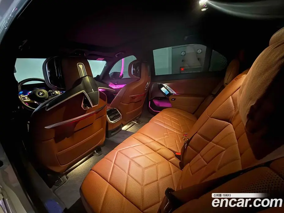BMW 7 серия 2025 3.0 автомат (гидро), фото 7 BMW 7 серия 2025 3.0 автомат (гидро), фото 7