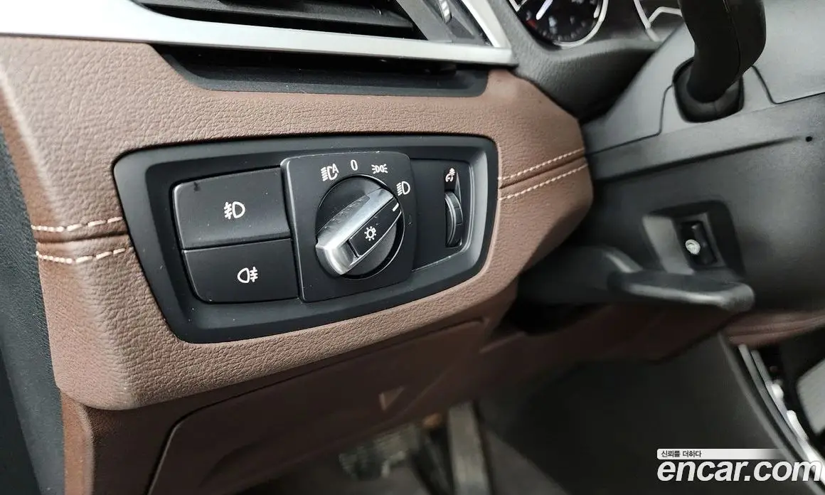 BMW X1 2022 2.0 автомат (гидро), фото 16