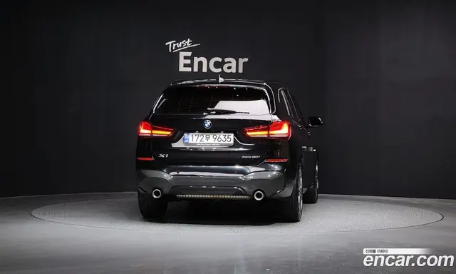 BMW X1 2022 2.0 автомат (гидро), миниатюра 4