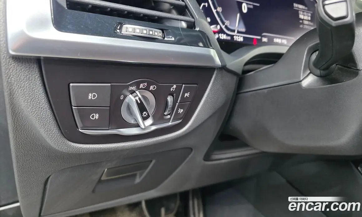 BMW X3 2021 2.0 автомат (гидро), фото 16