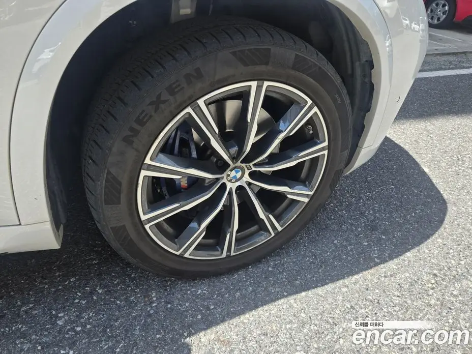 BMW X5 2021 3.0 автомат (гидро), фото 7