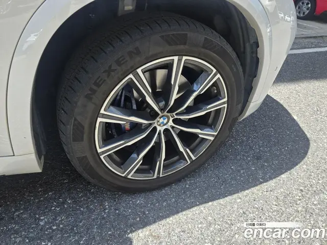 BMW X5 2021 3.0 автомат (гидро), миниатюра 7