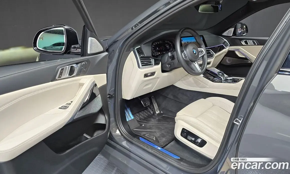 BMW X6 2022 3.0 автомат (гидро), фото 13
