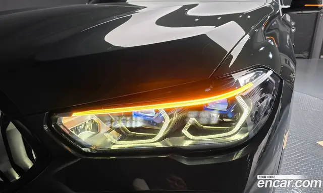 BMW X6 2022 3.0 автомат (гидро), миниатюра 8