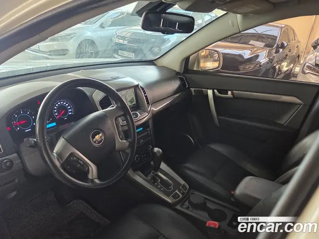 Chevrolet Captiva 2011 2.2 автомат (гидро), миниатюра 7