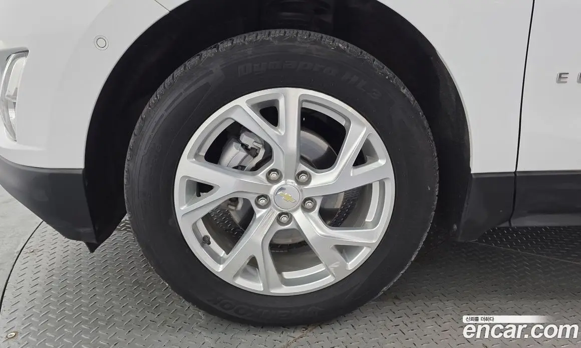 Chevrolet Equinox 2020 1.6 автомат (гидро), фото 5 Chevrolet Equinox 2020 1.6 автомат (гидро), фото 5