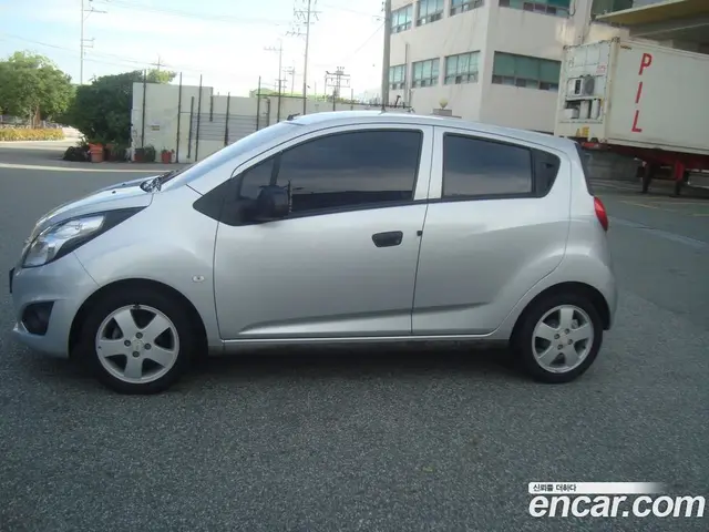 Chevrolet Spark 2013 1.0 автомат (гидро), миниатюра 4