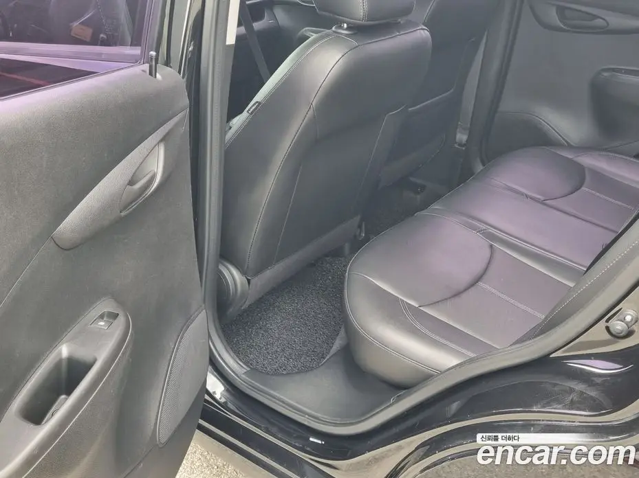 Chevrolet Spark 2016 1.0 автомат (гидро), фото 12 Chevrolet Spark 2016 1.0 автомат (гидро), фото 12