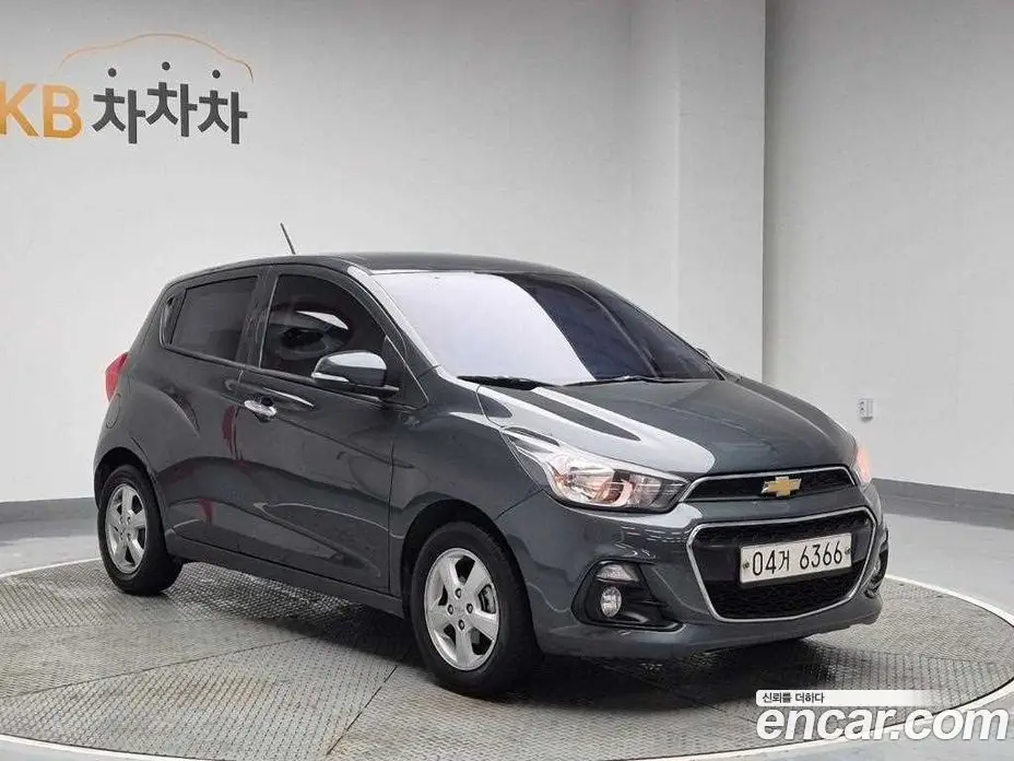 Chevrolet Spark 2017 1.0 автомат (гидро), фото 4 Chevrolet Spark 2017 1.0 автомат (гидро), фото 4