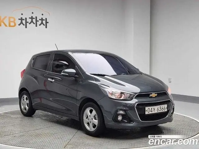 Chevrolet Spark 2017 1.0 автомат (гидро), миниатюра 4 Chevrolet Spark 2017 1.0 автомат (гидро), миниатюра 4