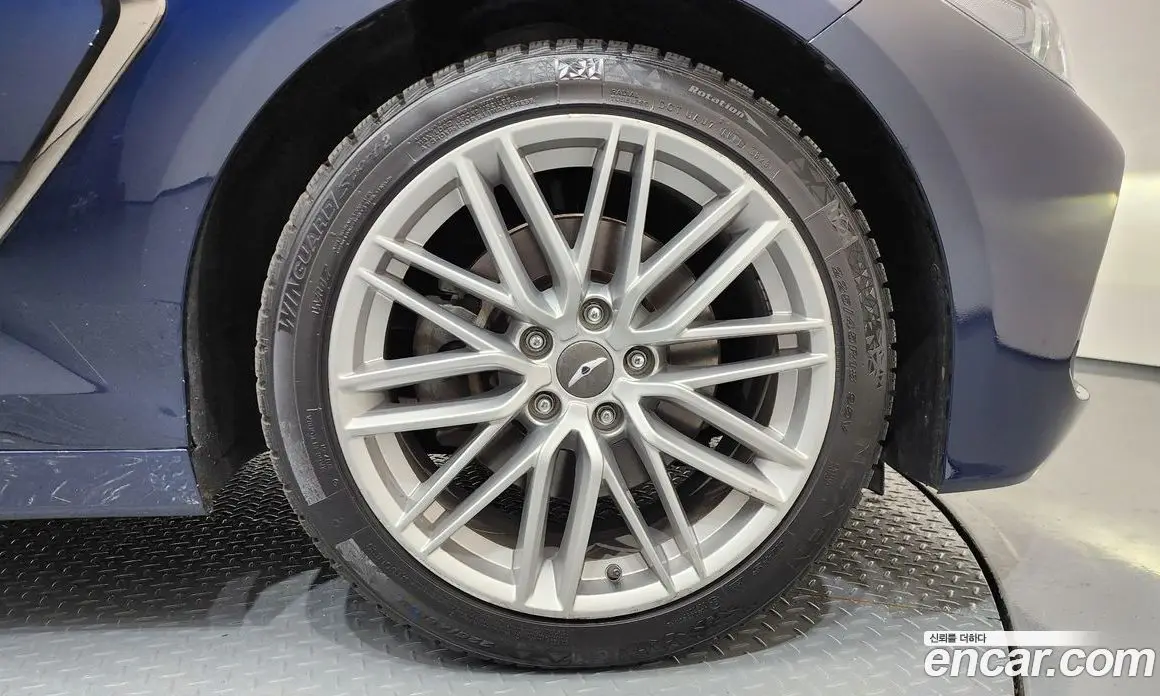 Genesis G70 2019 2.0 автомат (гидро), фото 5 Genesis G70 2019 2.0 автомат (гидро), фото 5