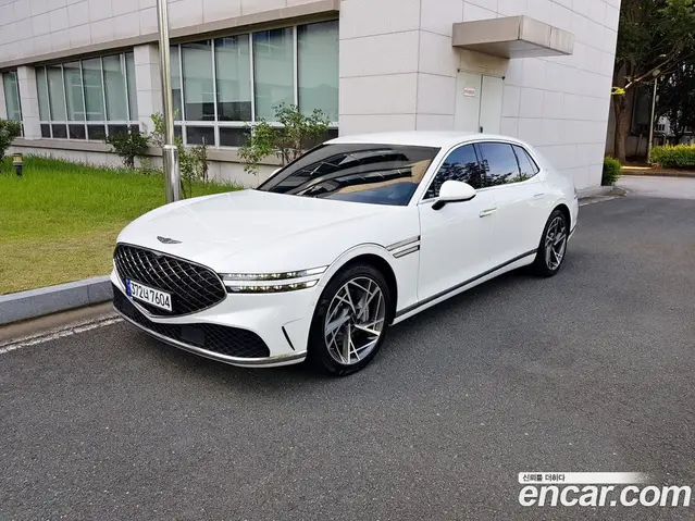 Genesis G90, 2023, 119 000 км