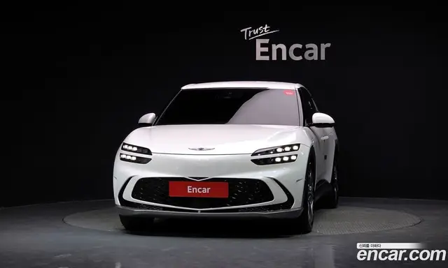 Genesis GV60 2022 0.1 автомат (гидро), миниатюра 3