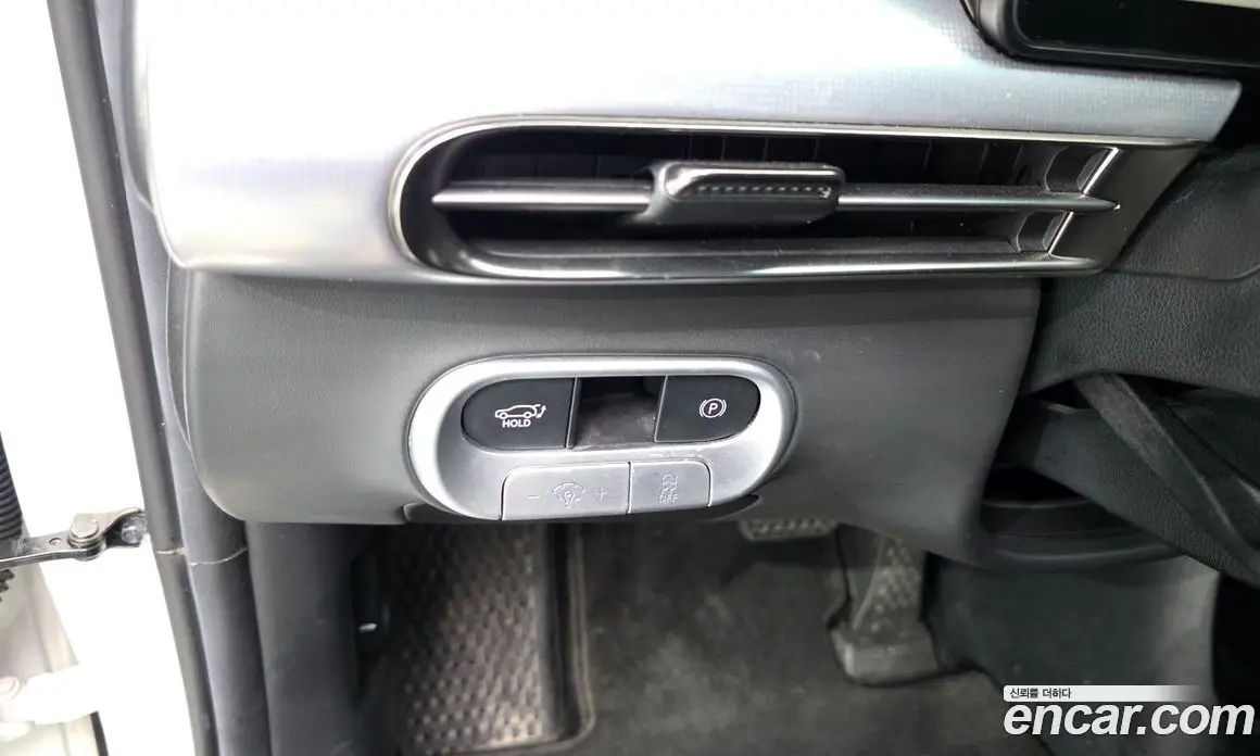 Genesis GV60 2022 0.1 автомат (гидро), фото 26