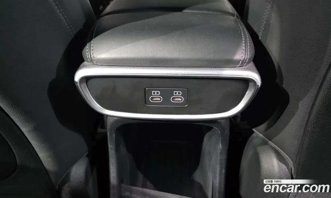 Genesis GV60 2022 0.1 автомат (гидро), фото 30