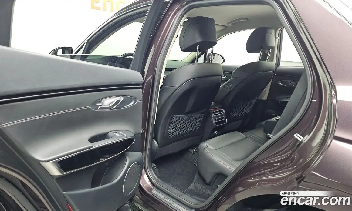 Genesis GV70 2021 2.5 автомат (гидро), фото 11