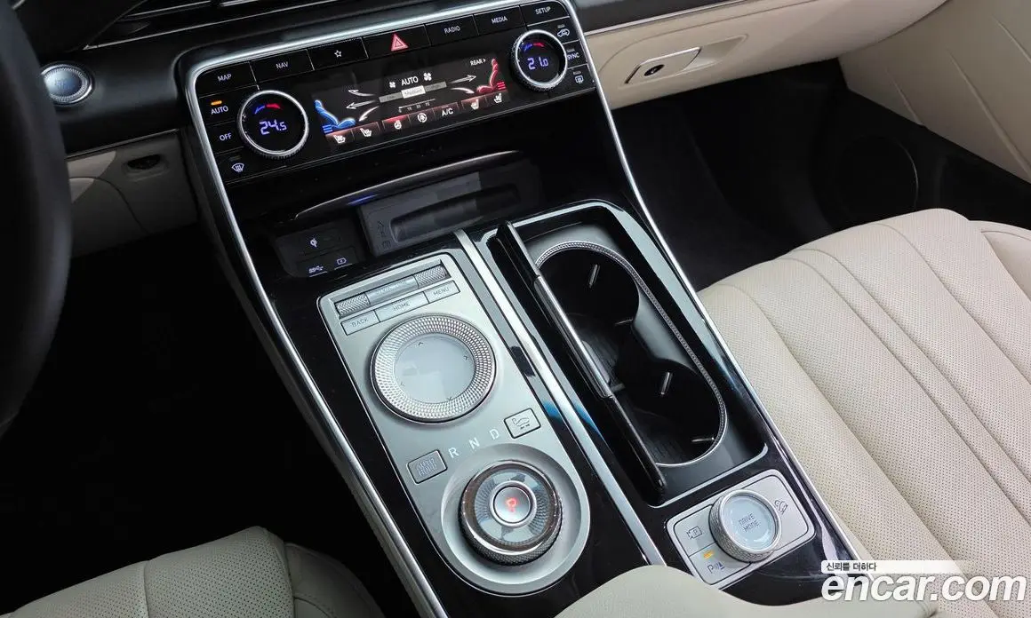 Genesis GV80 2020 2.5 автомат (гидро), фото 9 Genesis GV80 2020 2.5 автомат (гидро), фото 9