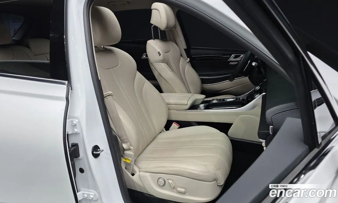 Genesis GV80 2020 2.5 автомат (гидро), фото 10 Genesis GV80 2020 2.5 автомат (гидро), фото 10