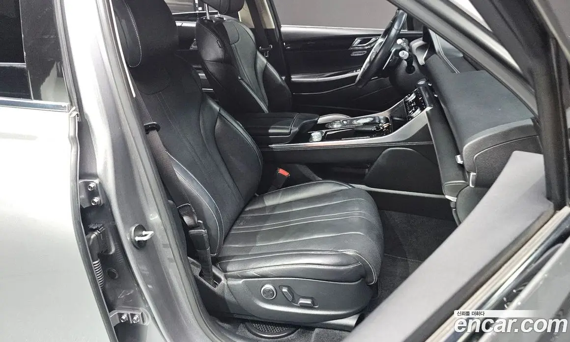 Genesis GV80 2021 2.5 автомат (гидро), фото 17