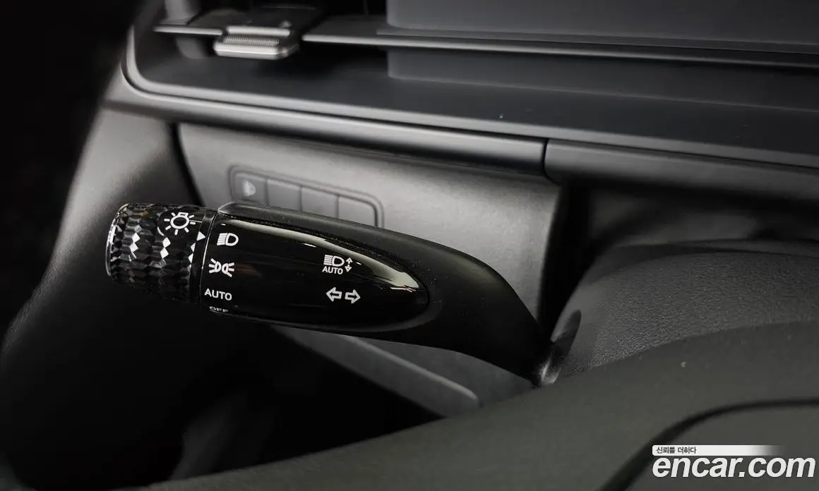Hyundai Staria 2023 3.5 автомат (гидро), фото 26