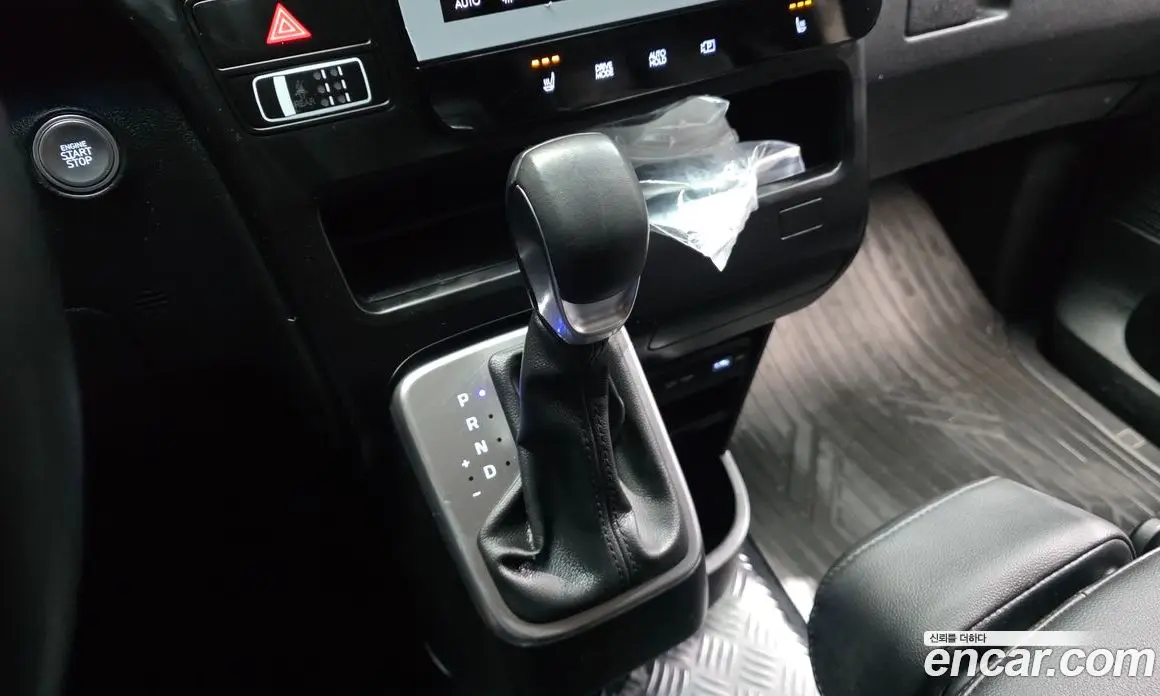 Hyundai Staria 2024 3.5 автомат (гидро), фото 12 Hyundai Staria 2024 3.5 автомат (гидро), фото 12