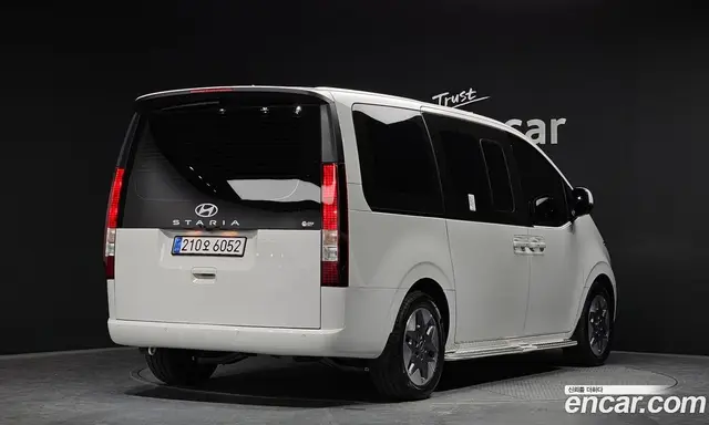Hyundai Staria 2025 2.2 автомат (гидро), миниатюра 2 Hyundai Staria 2025 2.2 автомат (гидро), миниатюра 2