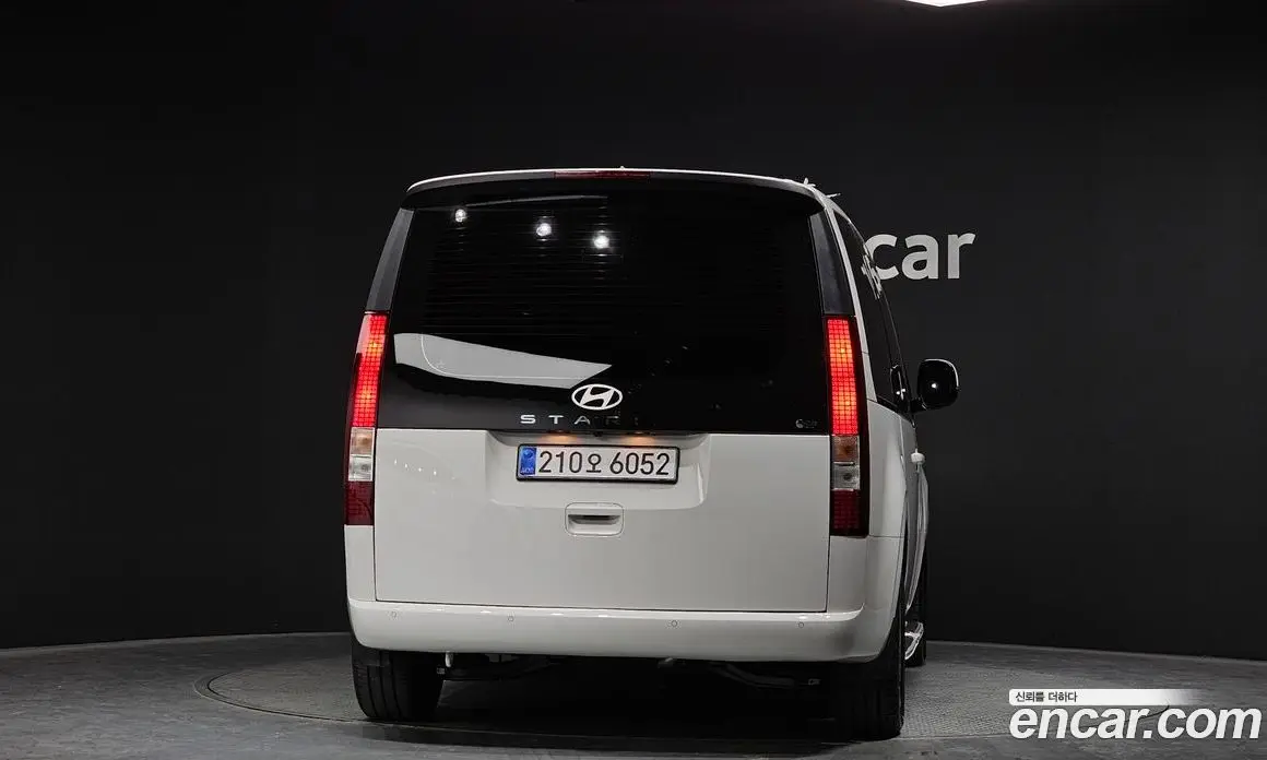 Hyundai Staria 2025 2.2 автомат (гидро), фото 4 Hyundai Staria 2025 2.2 автомат (гидро), фото 4