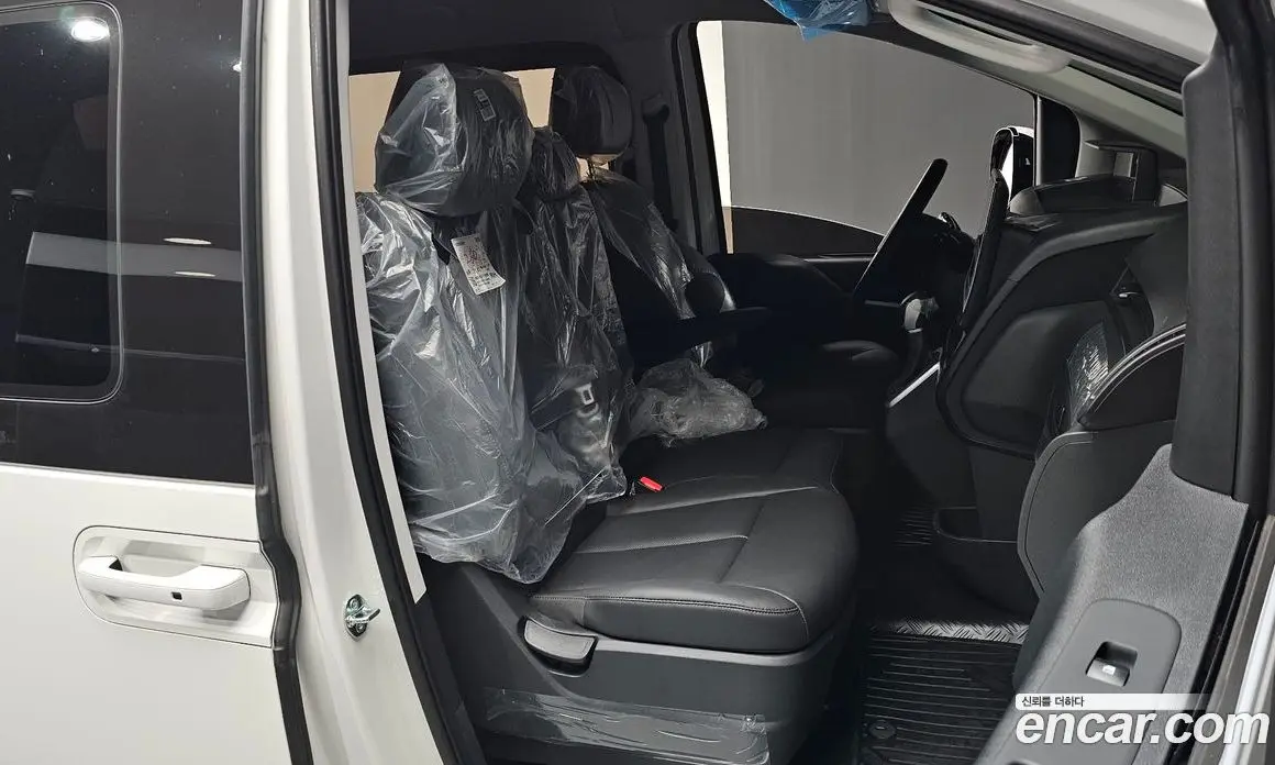 Hyundai Staria 2025 2.2 автомат (гидро), фото 10 Hyundai Staria 2025 2.2 автомат (гидро), фото 10