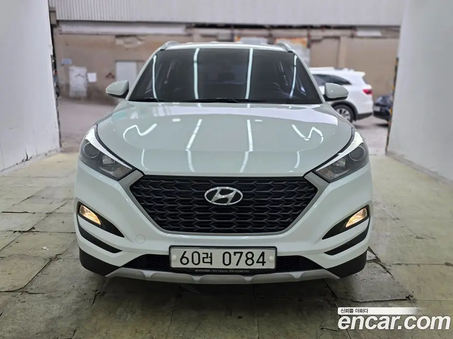 Hyundai Tucson 2016 1.7 автомат (гидро), фото 3
