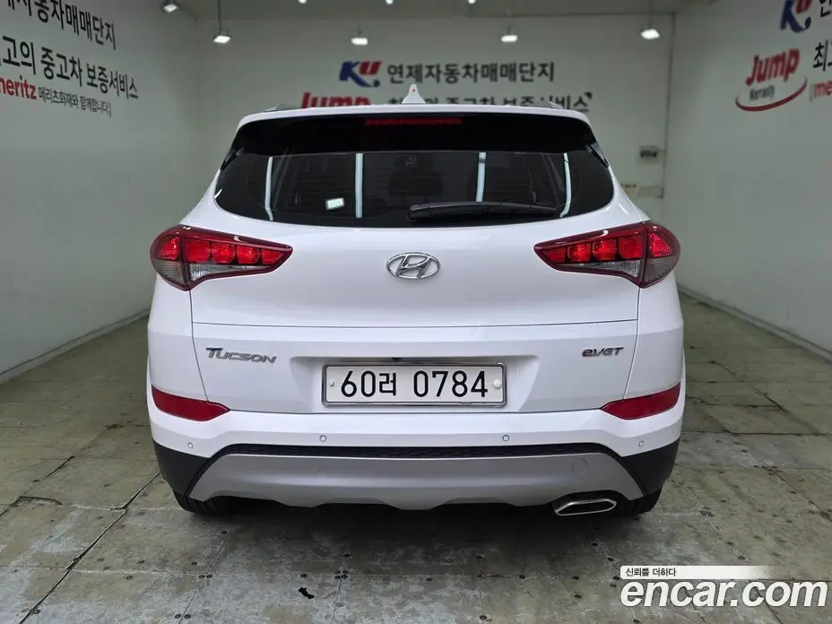 Hyundai Tucson 2016 1.7 автомат (гидро), фото 4