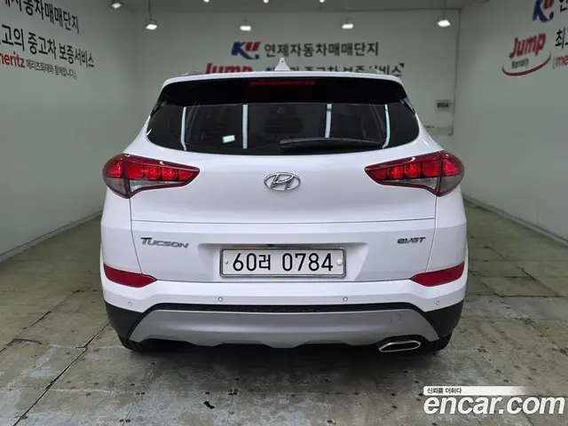 Hyundai Tucson 2016 1.7 автомат (гидро), миниатюра 4