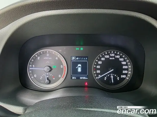Hyundai Tucson 2016 1.7 автомат (гидро), миниатюра 8