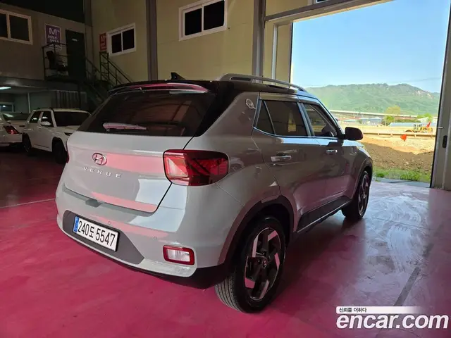 Hyundai Venue 2024 1.6 автомат (гидро), миниатюра 2 Hyundai Venue 2024 1.6 автомат (гидро), миниатюра 2
