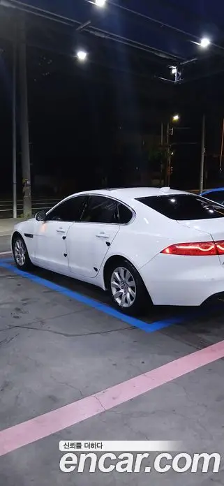 Jaguar XF 2016 2.0 автомат (гидро), миниатюра 3 Jaguar XF 2016 2.0 автомат (гидро), миниатюра 3