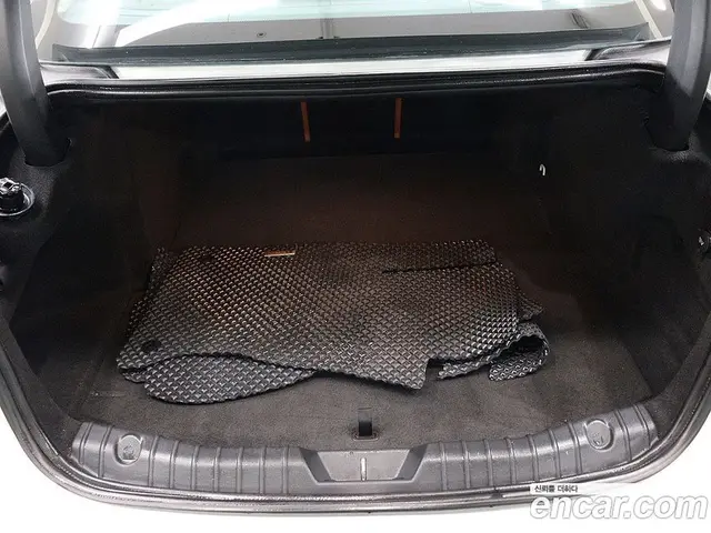 Jaguar XF 2017 2.0 автомат (гидро), миниатюра 10 Jaguar XF 2017 2.0 автомат (гидро), миниатюра 10