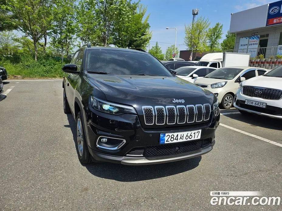 Jeep Cherokee 2022 2.4 автомат (гидро), фото 2 Jeep Cherokee 2022 2.4 автомат (гидро), фото 2