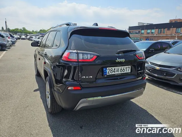 Jeep Cherokee 2022 2.4 автомат (гидро), миниатюра 4 Jeep Cherokee 2022 2.4 автомат (гидро), миниатюра 4