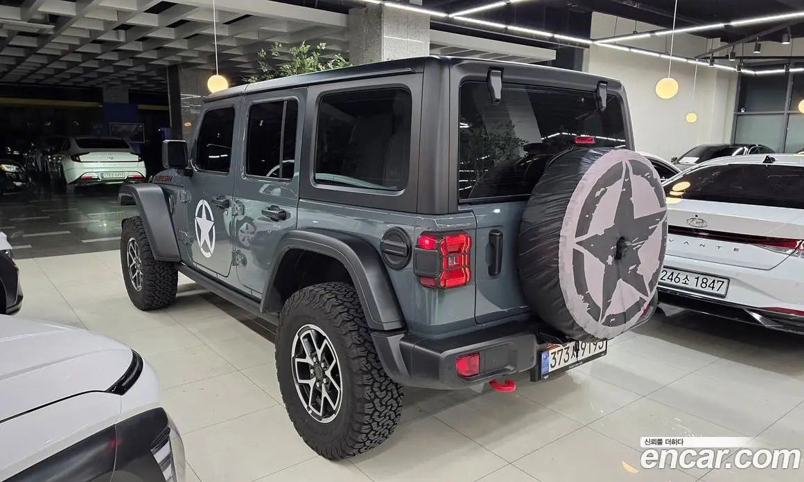 Jeep Wrangler 2025 2.0 автомат (гидро), фото 5 Jeep Wrangler 2025 2.0 автомат (гидро), фото 5