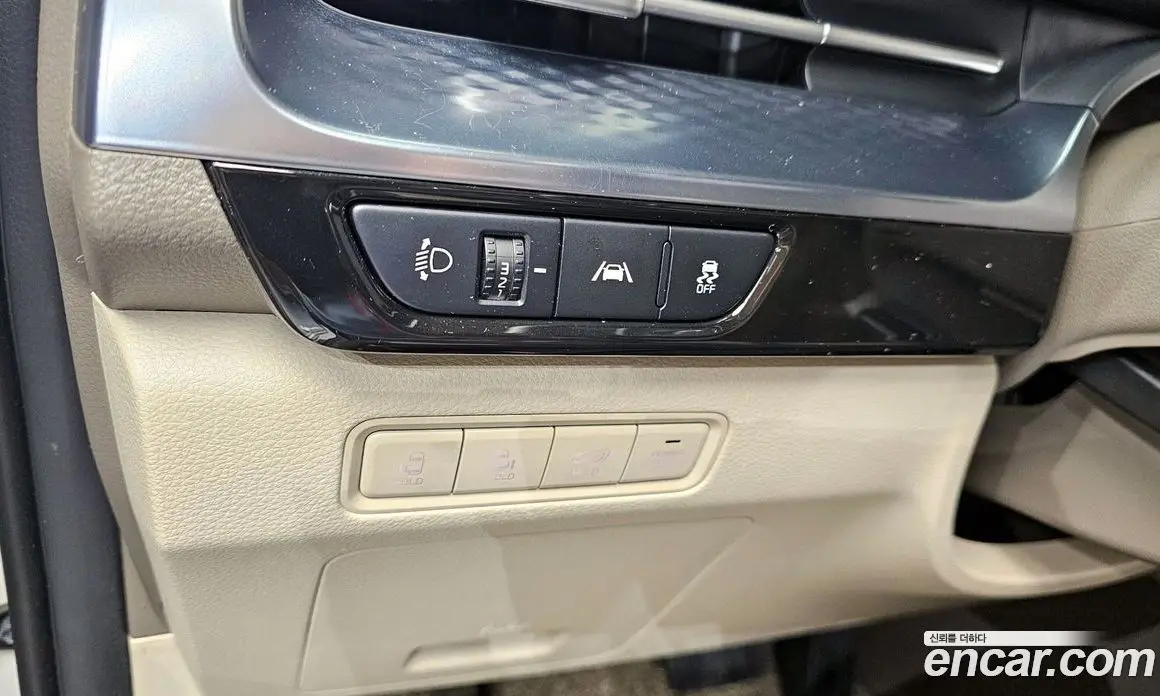 Kia Carnival 2022 3.5 автомат (гидро), фото 22