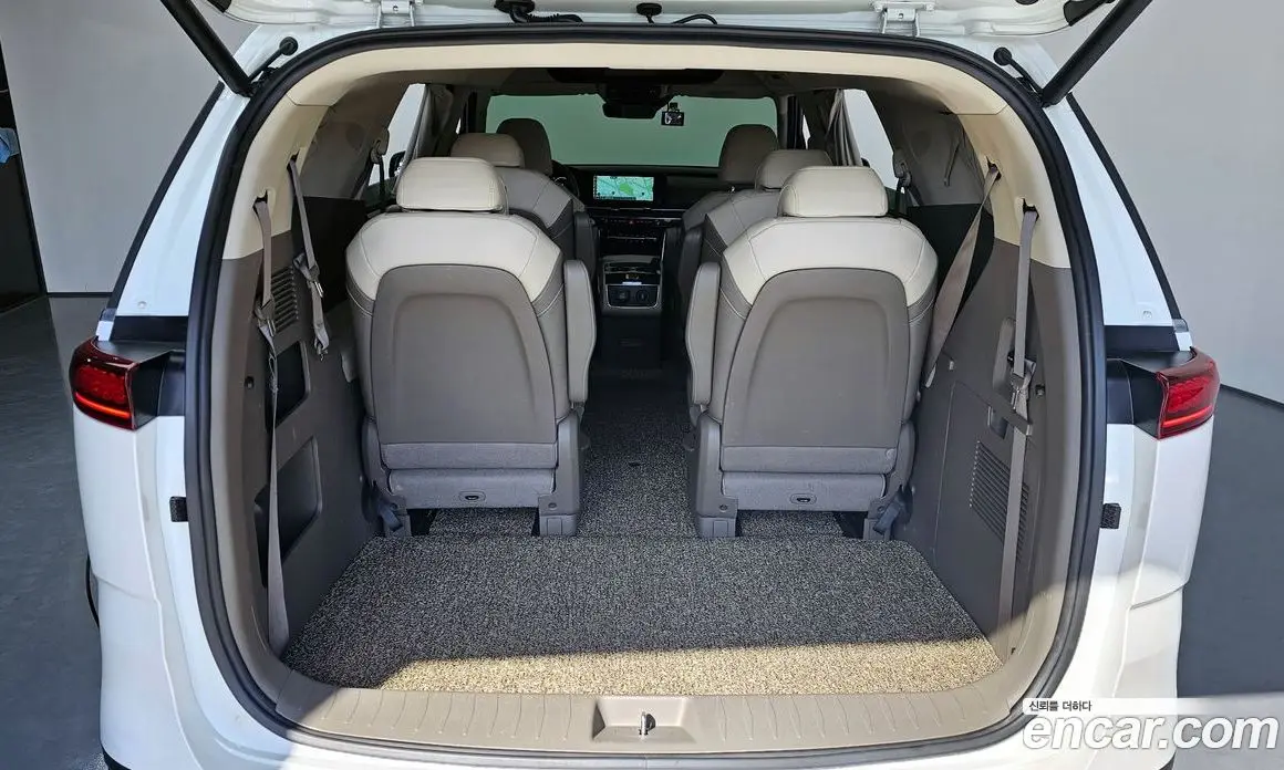 Kia Carnival 2022 3.5 автомат (гидро), фото 27
