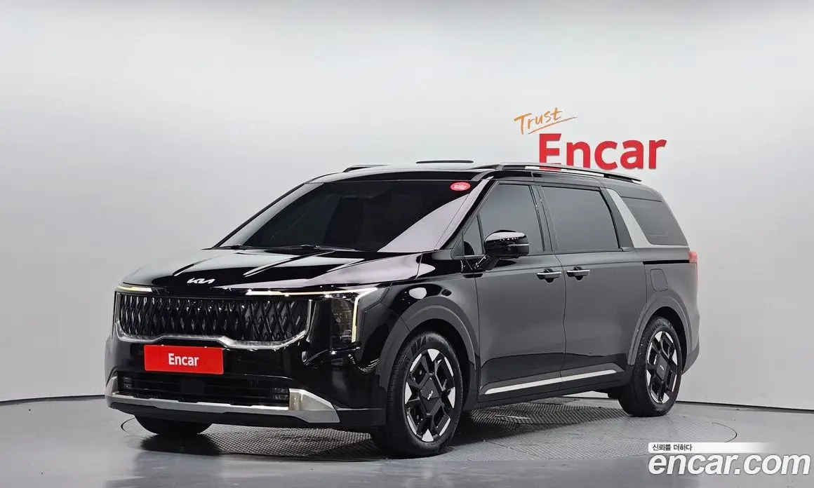 Kia Carnival 2023 2.2 автомат (гидро), фото 1 Kia Carnival 2023 2.2 автомат (гидро), фото 1