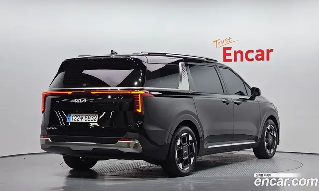 Kia Carnival 2023 2.2 автомат (гидро), миниатюра 2 Kia Carnival 2023 2.2 автомат (гидро), миниатюра 2