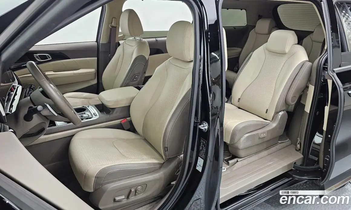 Kia Carnival 2023 2.2 автомат (гидро), фото 11 Kia Carnival 2023 2.2 автомат (гидро), фото 11