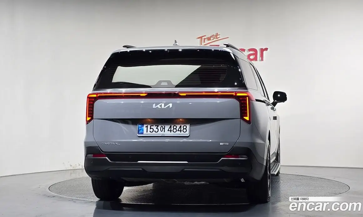 Kia Carnival 2024 1.6 автомат (гидро), фото 4